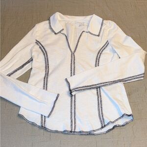 Pilcro White Top with Black Accents